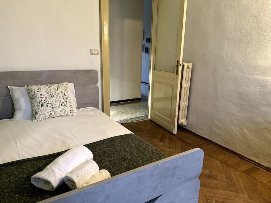 Spacious And Stylish Apartment In The City Center Turin Extérieur photo